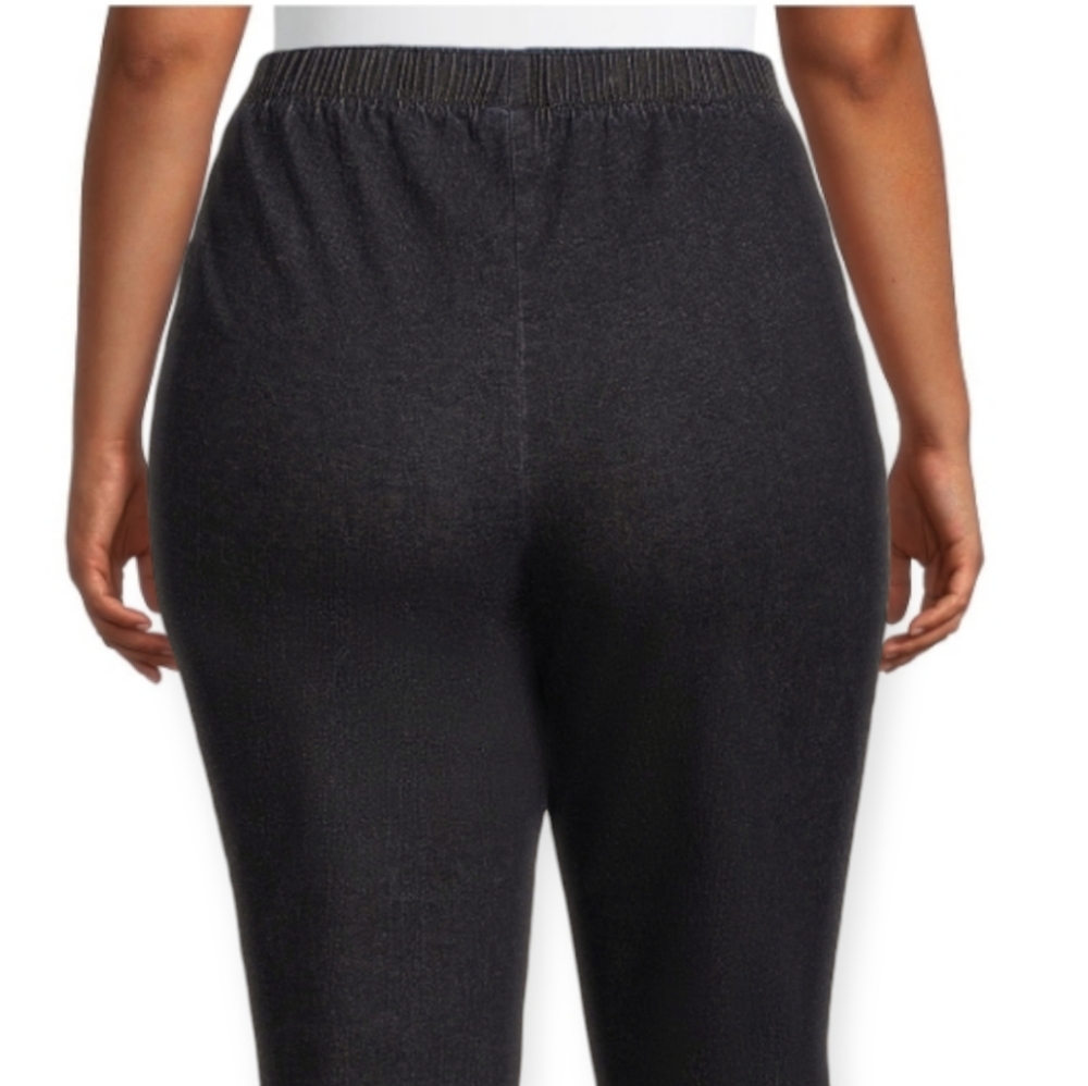 (22W/24W) Plus Petite Pull-On Jeans - Picture 13 of 16